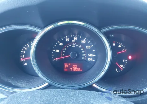 2013 Kia Sorento Lx z USA, uszkodzony, nr VIN 5XYKT3A16DG415011